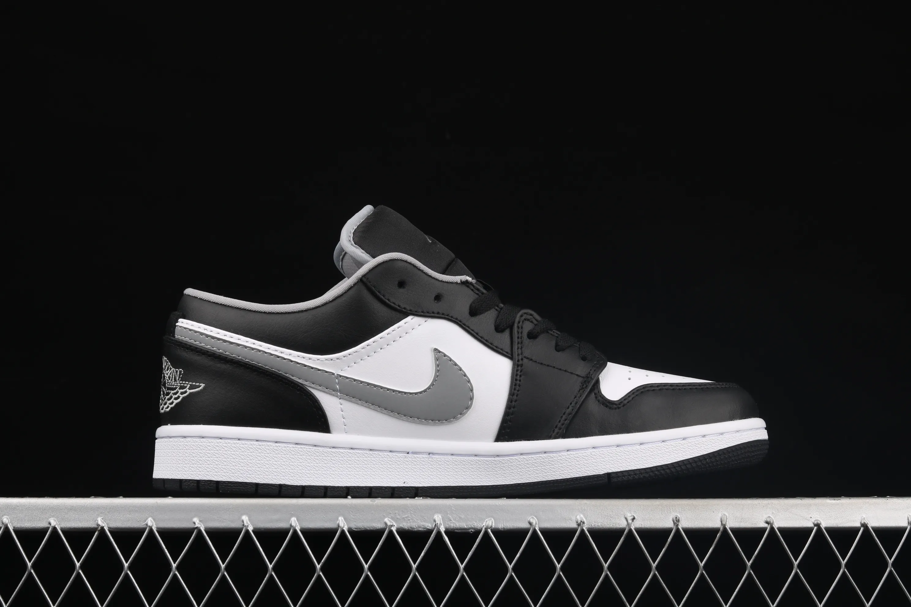 All categories Air Jordan Jordan series basketball shoes Air Jordan 1 Low Air Jordan 1 Low AJ1 Joe 1 low-top cultural and leisure sports sneakers 553558-040